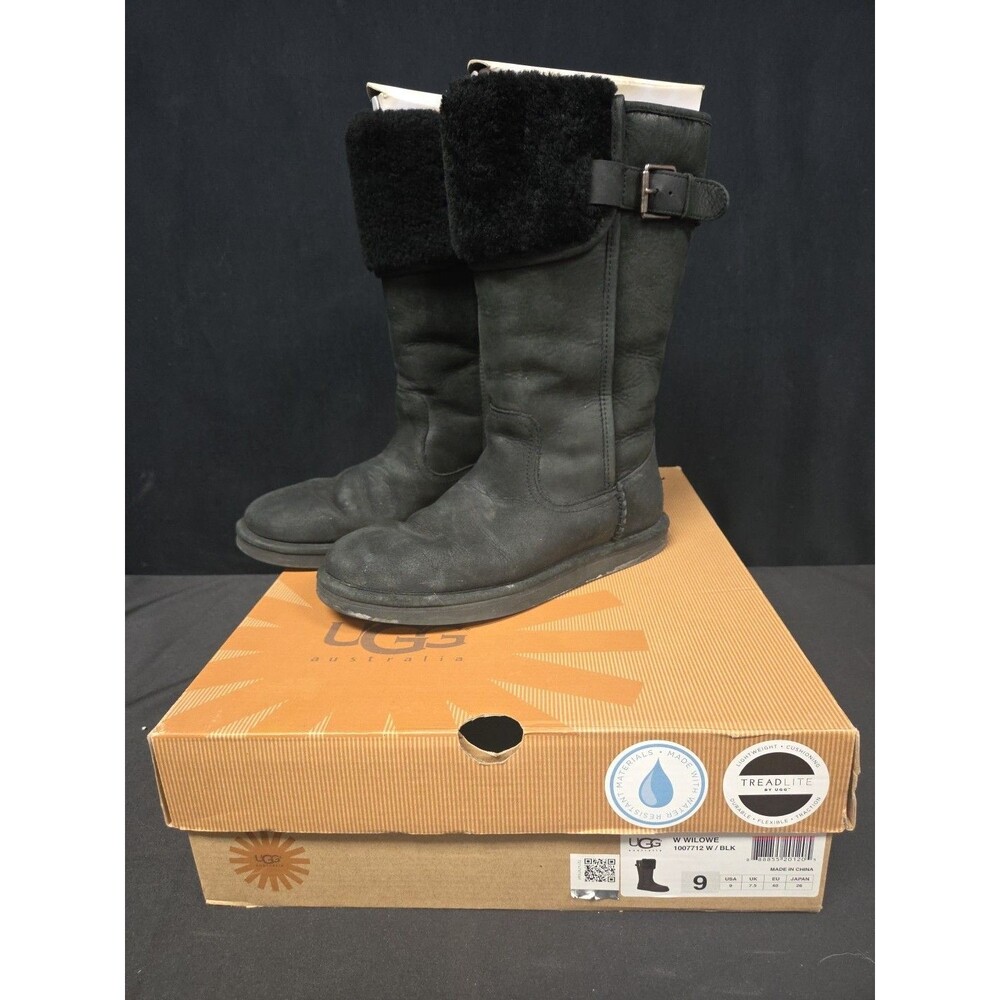 UGG Willowe Boots Shoes Black Leather Fur Cuff Tall Boot Size 9 With Box